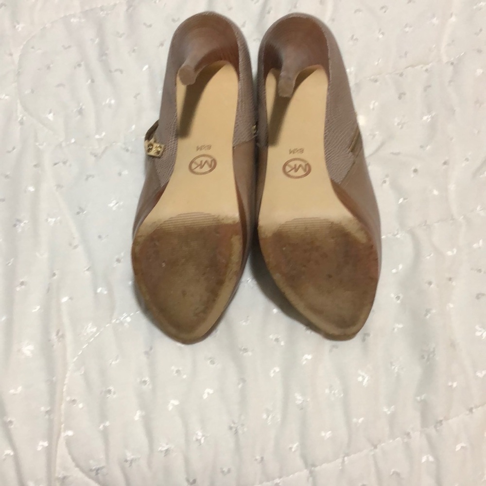 Shoes - Picture 3 of 3